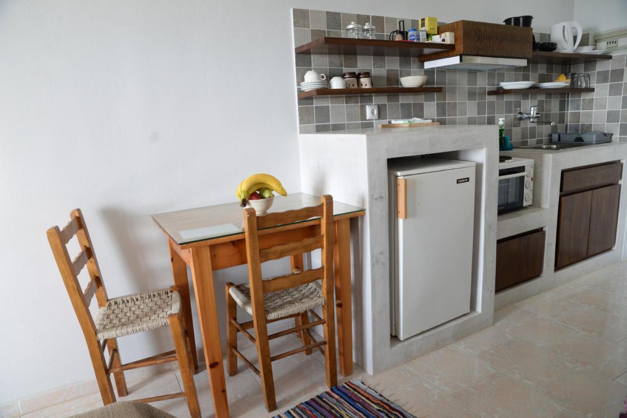 Studios Aeolos Kalymnos Myrties ภายนอก รูปภาพ